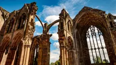 Развалины Мелроузского аббатства
