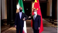 وزیران امور خارجه ایران و چین به تازگی در ووشی در استان جیانگ‌سو چین دیدار کردند