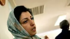 نرگس محمدی