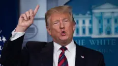 Trumpa