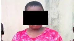 Nwaanyí na-arịọ arịrịọ