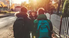 Há vários fatores que deixam uma criança mais propensa a praticar bullying