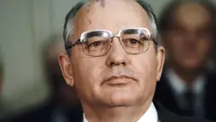 Михаил Горбачев