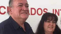 Pablo y Sonia, en su encuentro, un cuarto de siglo más tarde.