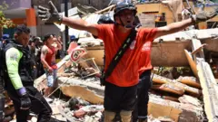 rescatista en Machala