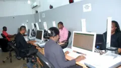 NDị na-edebanya aha n'atụmatụ NIN