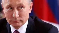 Tổng thống Nga tham dự cuộc họp thảo luận về tiến trình hòa bình Ukraine, Berlin, Đức.