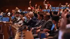 प्रतिनिधिसभामा भएको छलफलमा उक्त विधेयक अपूर्ण भएको र पर्याप्त छलफल नगरी पारित गर्न लागिएको भन्दै कतिपय सांसदहरूले असन्तुष्टि जनाएका थिए