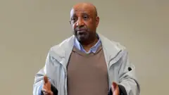 ፕሮፌ. ብርሃኑ ነጋ
