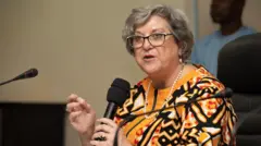 Mary Beth Leonard