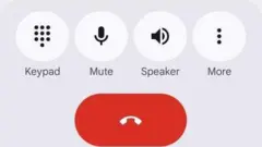 फोन अपडेट झाल्यानंतरचा नवा इंटरफेस