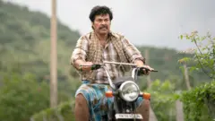 நண்பகல் நேரத்து மயக்கம், மம்மூட்டி, ரம்யா பாண்டியன்