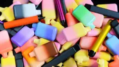 Rokok elektrik sekali pakai dianggap sebagai bahaya lingkungan.