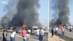 ካብ ቪድዮ ዝተወስደ ስእሊ፡ ኣብ ከባቢ ዋዲ ኣል-ናትሩን ኣብ ዝርከብ ጽርግያ ዘጋጠመ ሓደጋ የርእይ