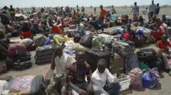 Baqattoonni buufata kana jiran kumaatama, tajaajilli garuu homaa hin jiru