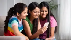 મોબાઇલ ફોન