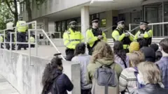 વિરોધપ્રદર્શન