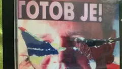 slobodan milošević, pocepan plakat, plakat sa likom miloševića na kojem piše gotov je, izbori 24. septembra 2000.