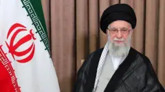 Gaggeessaa Olaanaa Iraan Ayaatolaa Kameenii