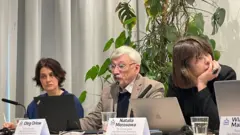 пресконференція