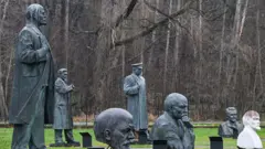 ዝሑል ኲናት እንታይ እዩ? ብኸመይ ተበጊሱ? ሕጂኸ ኣብ ምንታይ ኵነታት ይርከብ?