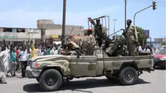 ወተሃደራዊ መኪና