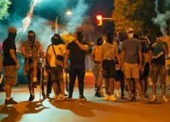 Jóvenes enmascarados y armados con palos en Torre Pacheco.