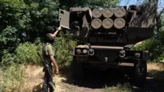 Gantaalka Himars