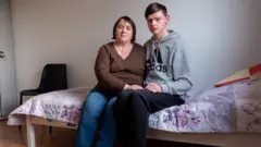 Tetyana Kraynyuk ve oğlu Saşa