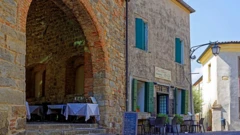 이탈리아의 작은 마을 골목 풍경