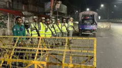 আইনশৃঙ্খলা স্বাভাবিক রাখতে ঢাকা মহানগর এলাকায় পুলিশি কার্যক্রম