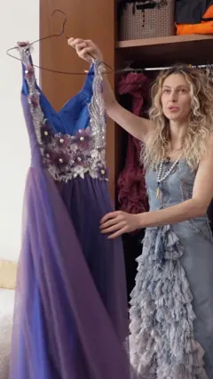 блогерка Яна Метьолкіна у ролі Керрі Бредшоу