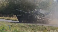 Igifaru cy'ingabo za Ukraine ubwo cyari kirimo kigenda mu karere ka Kursk, mu Burusiya, ku itariki ya 16 Nzeri (9) mu mwaka wa 2024. 
