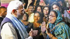 नरेंद्र मोदी