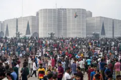 বাংলাদেশের সংবিধানে অন্তর্বর্তীকালীন সরকারের বিষয়ে কিছু বলা নেই