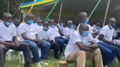   Bamwe mu bahoze mu mitwe irwanya leta y'u Rwanda, aha bicaye bahabwa amahugurwa mu Rwanda