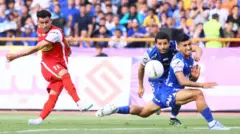 پرسپولیس و استقلال