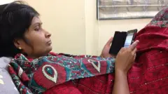 පෞද්ගලික තොරතුරු ඔන්ලයින් ඔස්සේ තෙවැනි පාර්ශවයක් අතට පත්වීම නිසා විවිධ අපහාසයන්ට ගොදුරු වීමට මෙන්ම නීතියෙන්ද නිසි පිලිසරණක් නොමැති වින්දිතයින් පිරිසක් බවට පත්වීමට ණය ආපසු ගෙවාගත නොහැකි වූ ගනුදෙනුකරුවන් වැඩි දෙනෙකුට සිදුව ඇති බව මේ පිළිබඳ බීබීසී සිංහල කළ සොයා බැලීමකදී අනාවරණය විය.