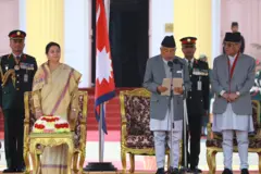 शपथ लिँदै रामचन्द्र पौडेल