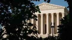 المحككمة العليا