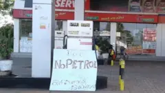 இலங்கையில் எரிபொருள் தட்டுப்பாடு