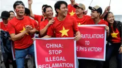 Quan chức Việt cũng nên xuống đường phản đối TQ (Ảnh minh họa)