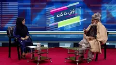 Way adag tahay in Afghanistan lagu arko gabar wariye ka ah telefishin