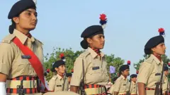 પોલીસ