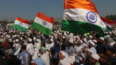 మోదీ ప్రబుత్వం మైనారిటీలను లక్ష్యంగా చేసుకుంటోందనే ఆరోపణలు ఉన్నాయి