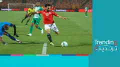 حصار محمد صلاح في استاد القاهرة يثير انتقادات