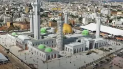 ਪੱਛਮੀ ਅਫਰੀਕਾ ਦੀ ਸਭ ਤੋਂ ਵੱਡੀ ਮਸਜਿਦ