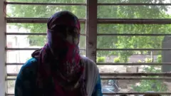 ये लड़की आज औरों को बाल-विवाह के ख़तरों के प्रति आगाह कर रही है.
