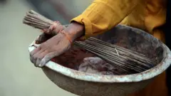 પાકિસ્તાનના સફાઈકર્મીઓની રસી આપવા માગ