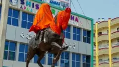 శివాజీ విగ్రహం వివాదం